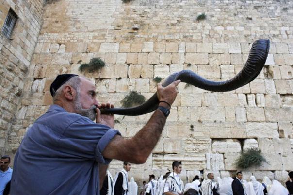 Иудеи всего мира готовятся встретить 5778-й год от сотворения мира
