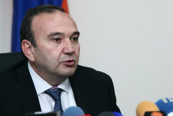 Русский не станет государственным языком Армении – МОН