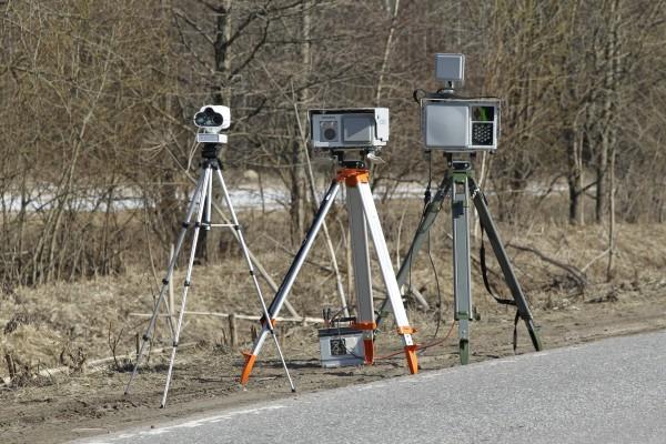 Ուշադրություն, վարորդներ. փետրվարի 8-ից կկիրառվի շարժական լուսանկարահանող-արագաչափ սարք 