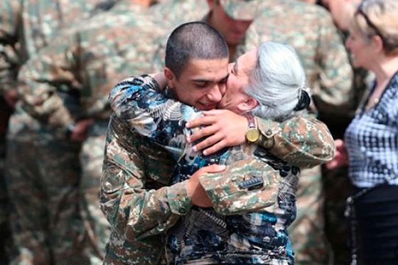 Երևանաբնակ 1600 զինծառայողների ծնողներ կայցելեն զավակներին