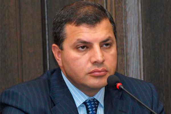 Рубик Абрамян больше не губернатор Араратской области Армении – на должность вернётся Арамаис Григорян