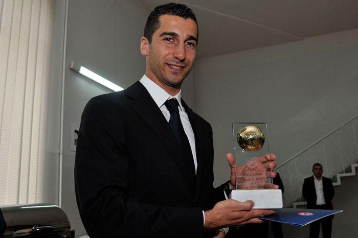 Генрих Мхитарян 7-й год подряд признается лучшим футболистом Армении