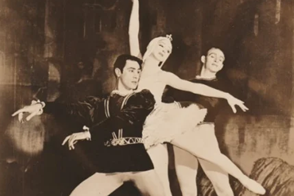 Он стал первой звездой балета в США, завоевавшей мировую славу, и вывел этот вид искусства на новый уровень: Леон Даниелян 
