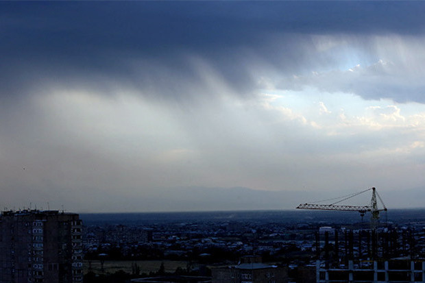 Погода в Армении: кратковременный дождь с грозой