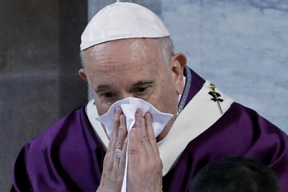 Папа Римский сдал тест на коронавирус