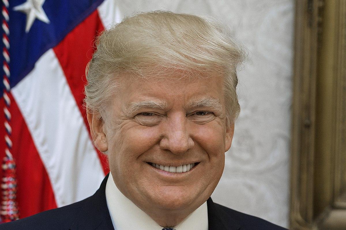 Трамп поставил себе отлично за работу на посту президента