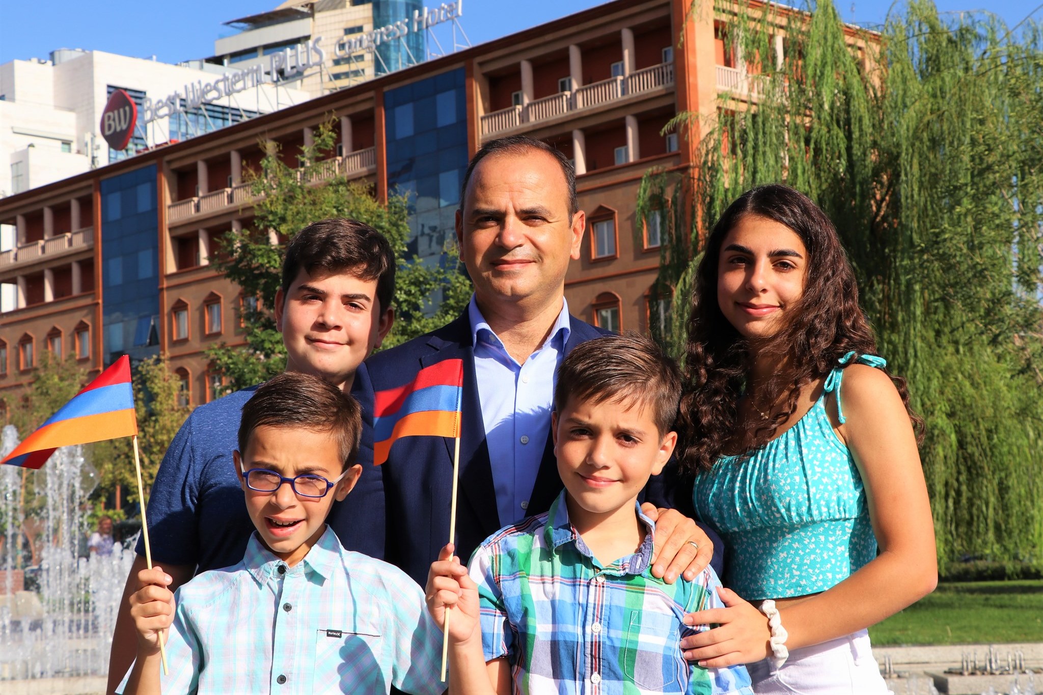 «Եկե՛ք հայրենիք, տեղում փոխեք ու կերտեք ձեր երազած Հայաստանը»․ Սփյուռքի հանձնակատարը ուղերձ է հղել