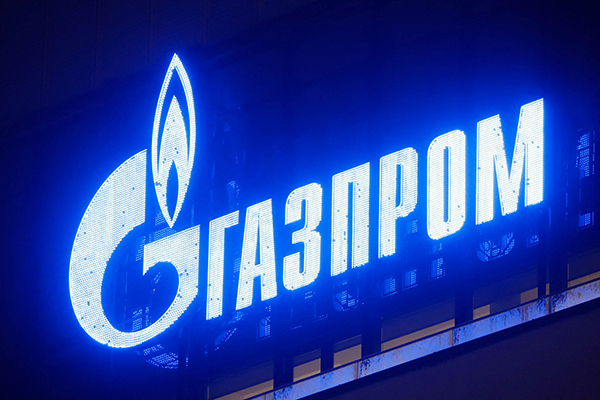 «Газпром» начал рассылать уведомления о переходе на оплату газа в рублях