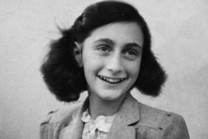 77 лет спустя исследователи вычислили главного подозреваемого в выдаче Анны Франк нацистам 