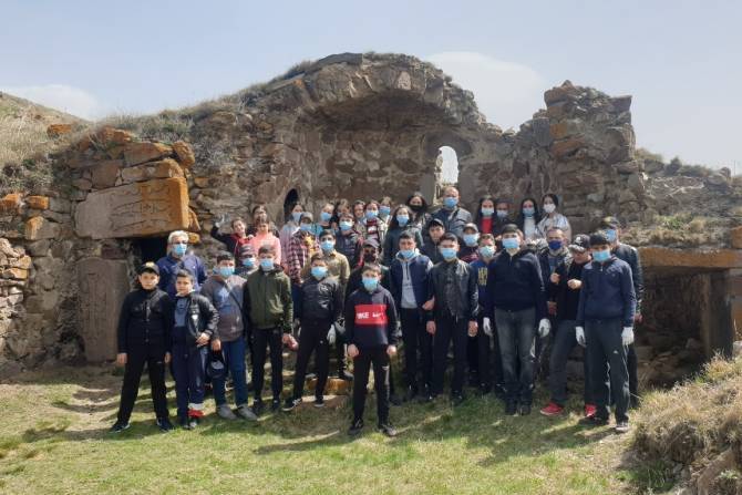 В Гегаркуникской области на территориях ряда памятников проведены очистительные работы