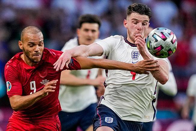 Англия впервые в истории вышла в финал Чемпионата Европы 