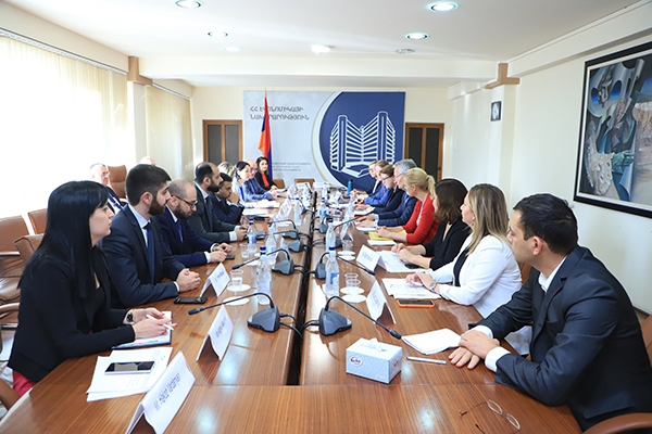 Քննարկվել են հայ-գերմանական տնտեսական համագործակցության ընդլայնման հնարավորությունները