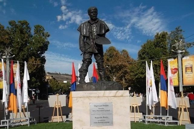 О том, как в центре Еревана появилась статуя работы Огюста Родена  