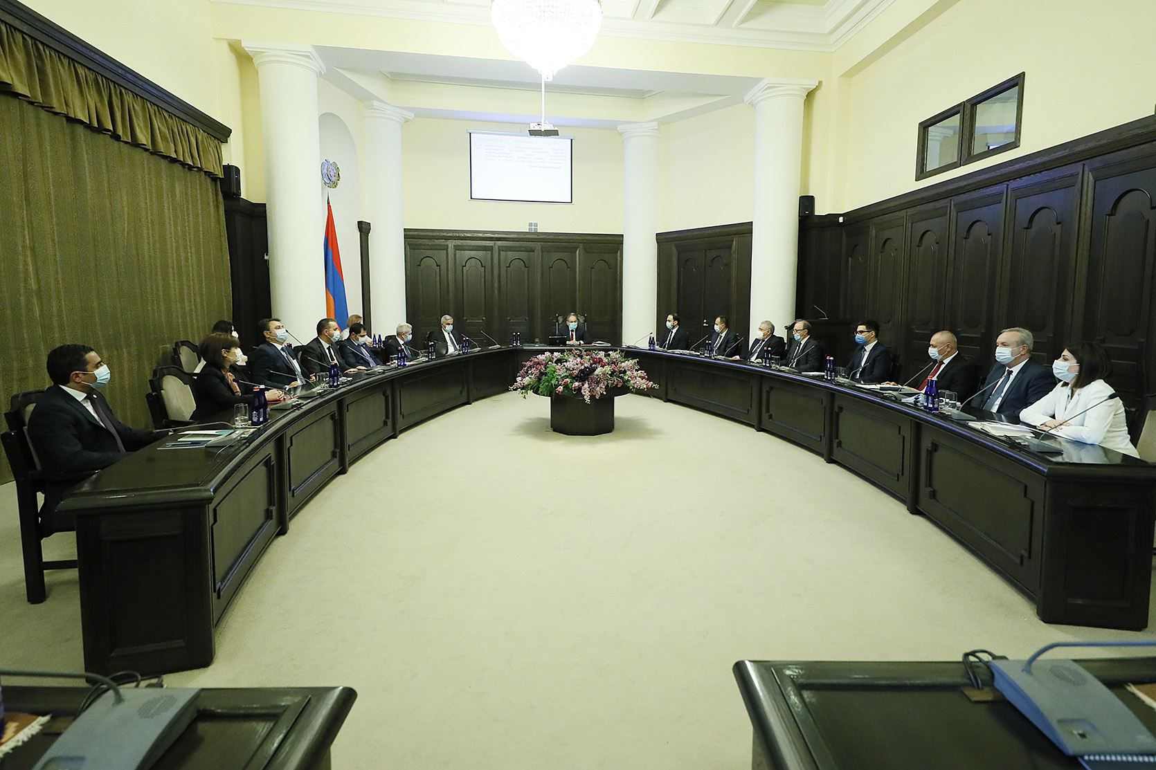 Պետբյուջեից 2 մլրդ դրամ՝ 1988-1992 թթ. Ադրբեջանից բռնագաղթածների բնակապահովման ծրագրի 3-րդ փուլի համար