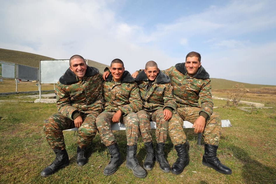 Նրանք՝ չորսով, ոչնչացրել են հակառակորդի մարդուժը տեղափոխող 6 «փիքափ»