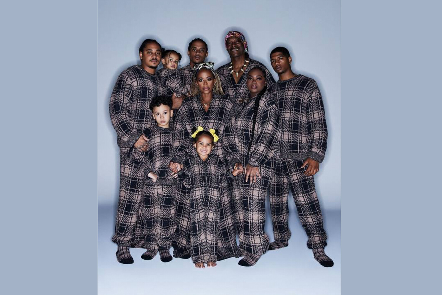 Снуп Дог вместе со всей своей семьей стал героем рекламной кампании новой коллекции бренда Ким Кардашьян