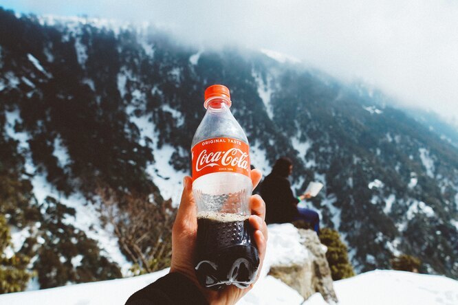 Coca-Cola, PepsiCo и Nestlé третьей год подряд стали лидерами по выбросам пластиковых отходов