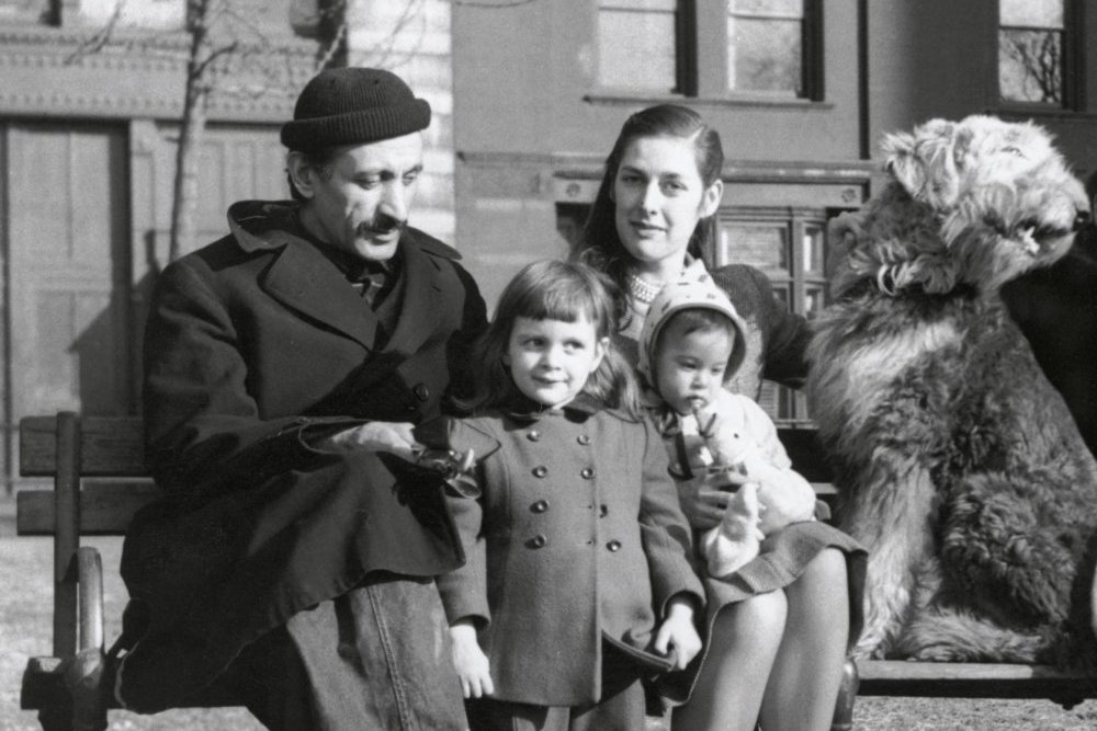 История любви, породившая шедевры: Агнес Магрудер стала главной музой Аршила Горки, перевернув жизнь художника