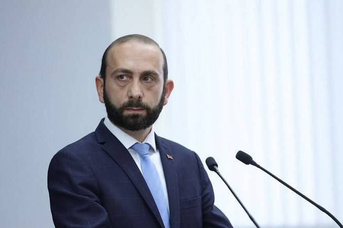 Глава МИД Армении участвует в работе СМИД СЕ в Турине