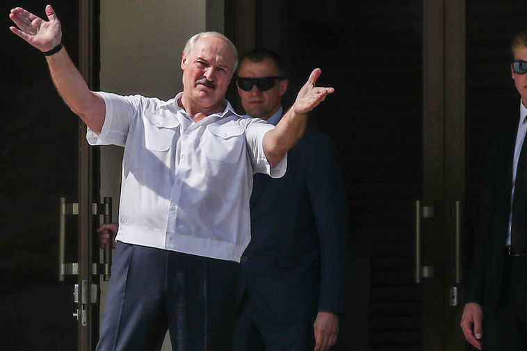 Лукашенко обвинил США в организации беспорядков в Белоруссии