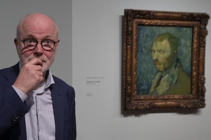 Эксперты подтвердили подлинность одного из автопортретов Ван Гога: его называли «странным портретом»