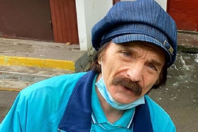 «Я всегда руководствовался словами Фаины Раневской: «Сняться в плохом фильме — это все равно что нагадить в вечность»: Амаяк Акопян рассказал, почему он «исчез»