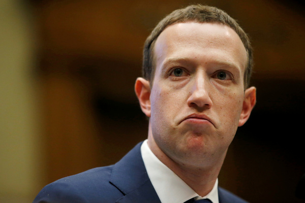Из-за сбоя в работе Facebook и Instagram Марк Цукерберг потерял около $6 млрд