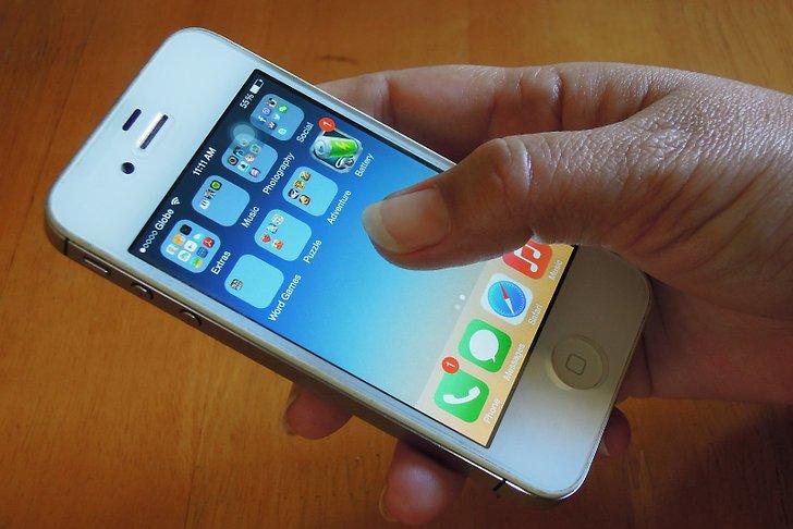 Apple разрешит отключать замедление старых iPhone