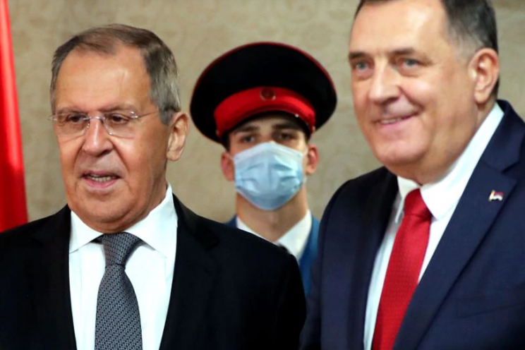 Интерпол проверит происхождение подаренной Сергею Лаврову в Боснии и Герцеговине иконы