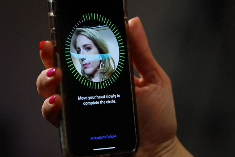 Apple запатентовала новую версию Face ID, которая узнает пользователя по рисунку кровеносных сосудов лица