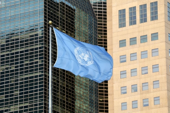 Все страны ГА ООН поддержали резолюцию с призывом не допустить спекуляций на будущей вакцине от коронавируса