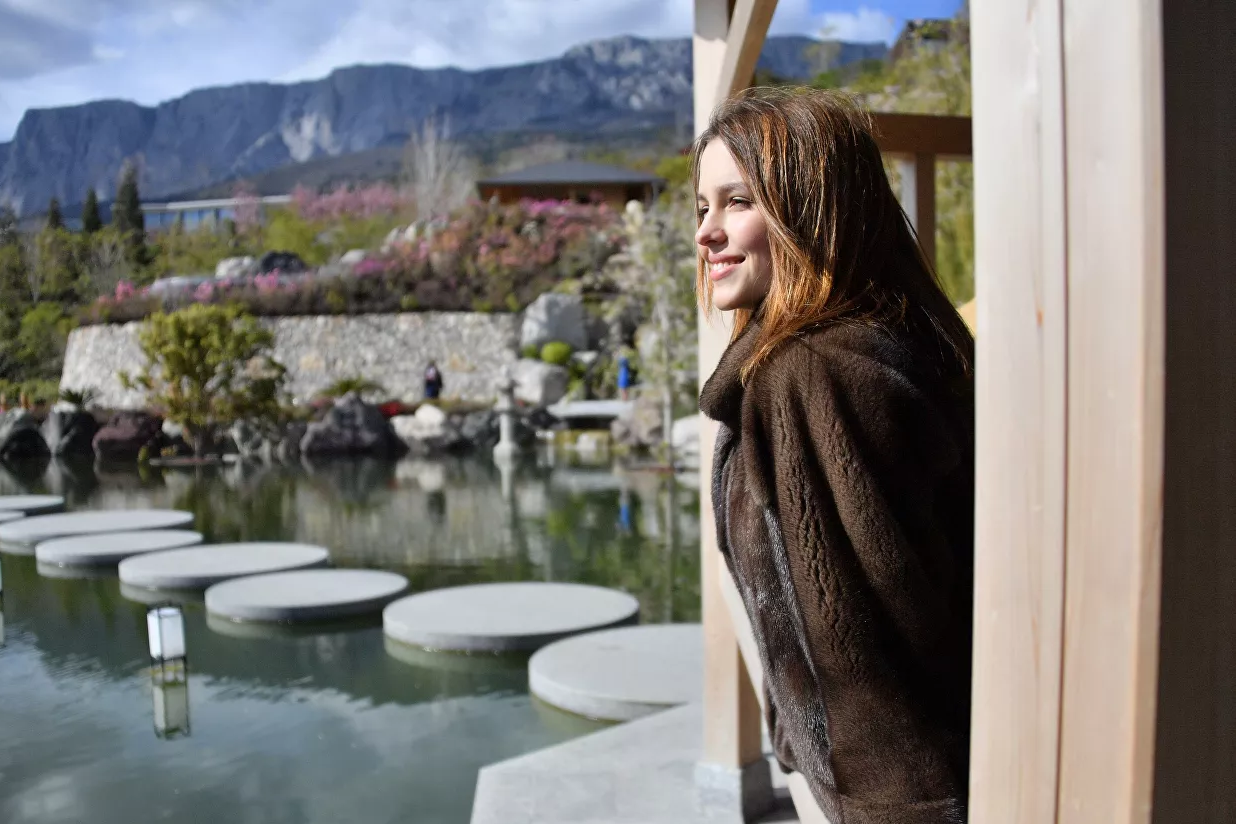 Более 80% россиян считают себя счастливыми, сообщает ВЦИОМ