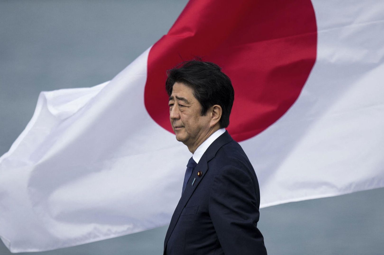 В Японии на митинге застрелили бывшего премьер-министра страны Синдзо Абэ