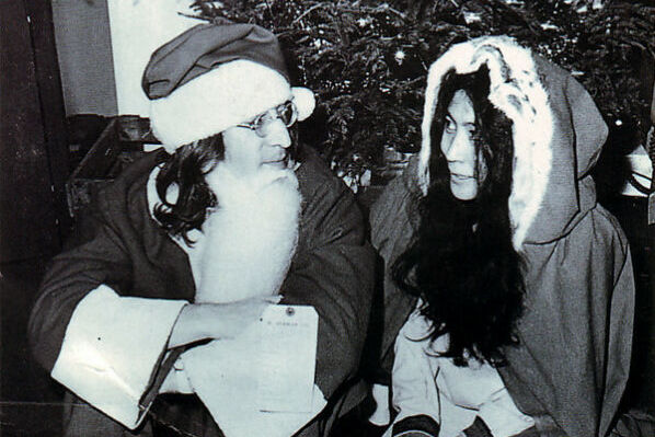 История одной песни: «Happy Xmas (War Is Over)» - поздравления с Рождеством от Джона Леннона и Йоко Оно 