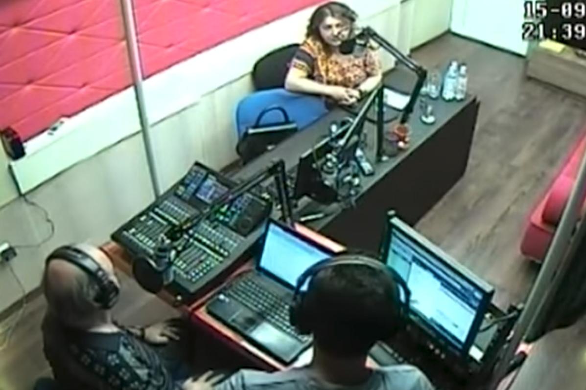 Эрна Юзбашян в студии прямого эфира