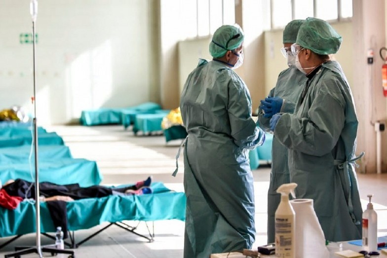 В Италии рекордный прирост случаев коронавируса с конца мая: в стране вводятся новые ограничения 