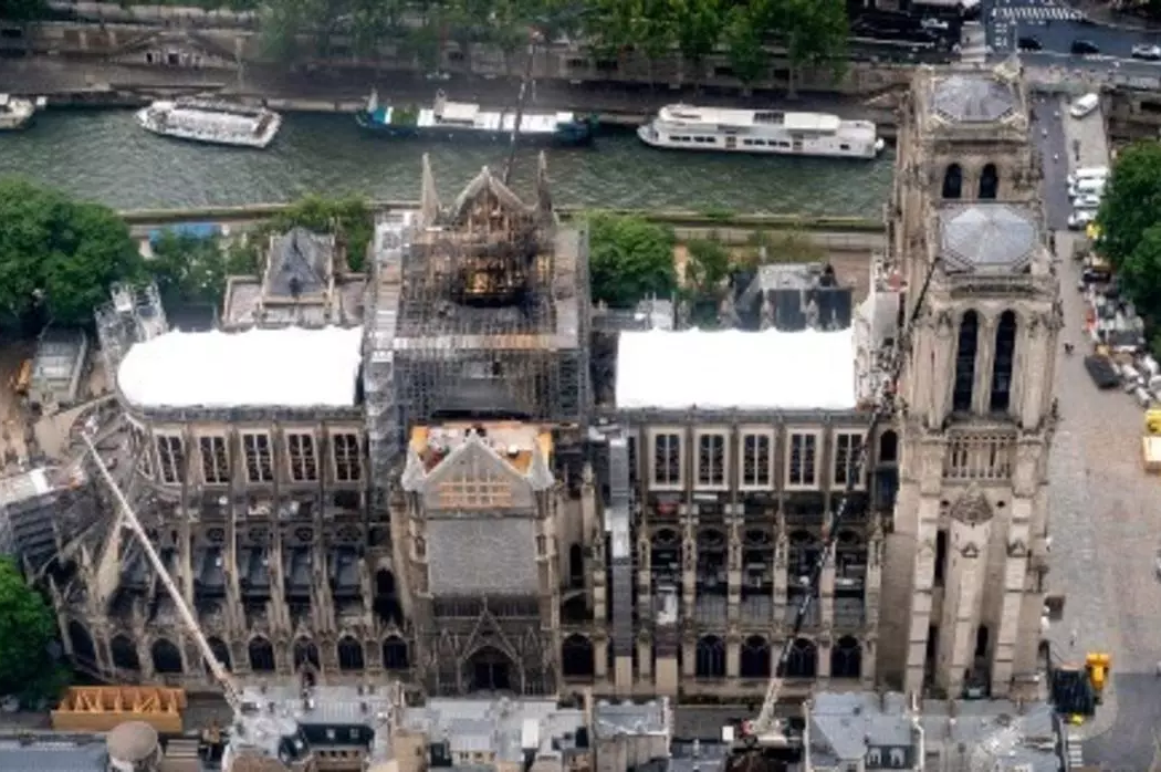 RFI: Год после пожара в Нотр-Дам: что было сделано, и что ждет собор в ближайшем будущем