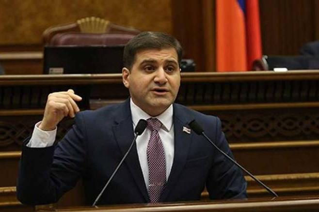 «Առաջ եկան բազմաթիվ հարցականներ»․ պատգամավոր Բաբաջանյանը հանդիպել է Նաիրի Հունանյանին