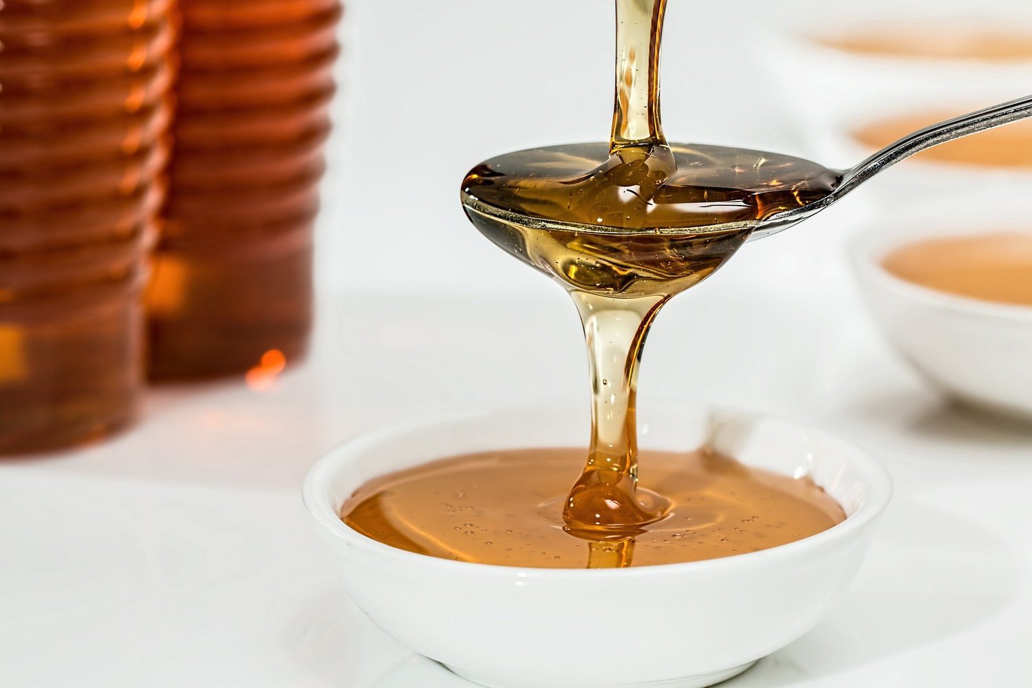 Эффективнее при лечении простуды, чем лекарственные препараты: мед может быть лучше антибиотиков 