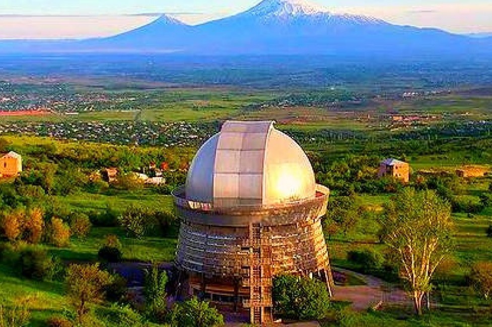 Главное «детище» Виктора Амбарцумяна: из истории Бюраканской обсерватории