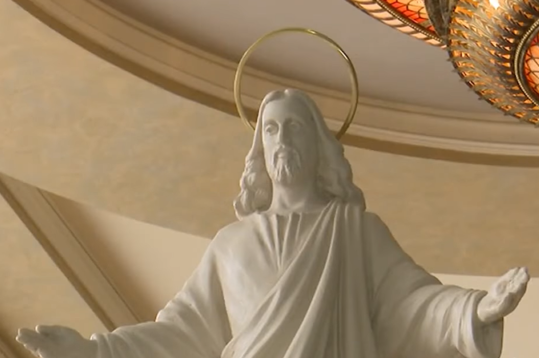Քանդակագործ Արմեն Սամվելյանը ներկայացրել է Հիսուսի արձանի կառուցման նախագիծ՝ մոմավառության, թանգարանային հատվածով 
