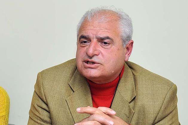 «Արցախն այսօր ավելի ժողովրդավար է, քան ՀՀ-ը». Ազատ Արշակյանը՝ Արցախի «գործերին» խառնվելու մասին