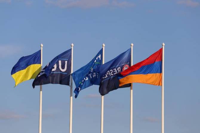 Матч молодежных сборных Армении и Украины отложен на неопределенный срок