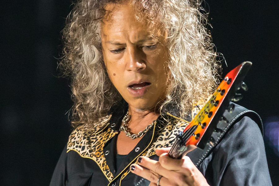 Гитарист Metallica Кирк Хэмметт выпустил свой первый сольный альбом — 4-трековый «Portals»