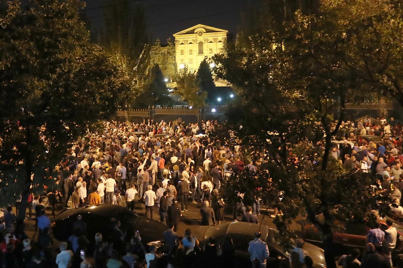 В связи с оскорблениями в адрес граждан на митинге 2 октября 5 человек подвергнуты приводу – Полиция