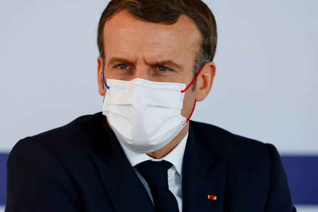 Президент Франции Эммануэль Макрон заразился коронавирусом