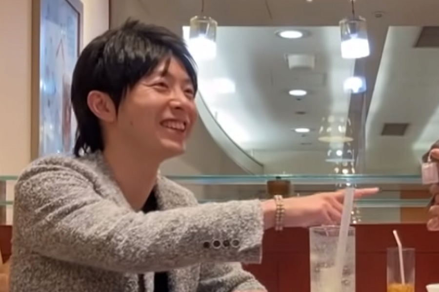 Оригинальное мошенничество: японец встречался одновременно с 35 женщинами, чтобы получать подарки к вымышленным дням рождения 