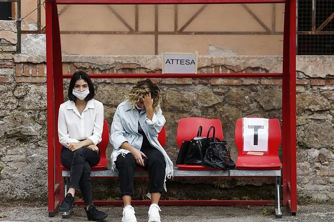 До победы над коронавирусом в Европе еще далеко