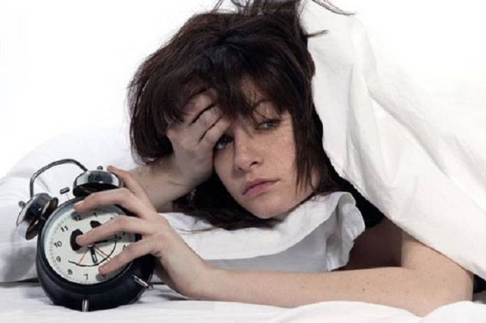 Недосыпание лишает человека элементарной способности радоваться жизни: исследование 