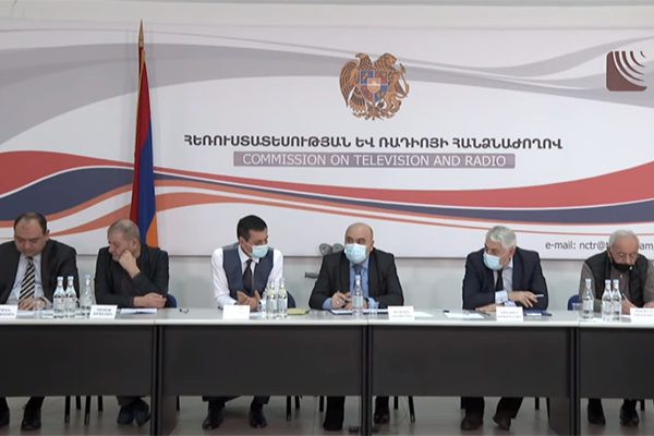 Три российских телеканала получили право трансляции в Армении без участия в конкурсе